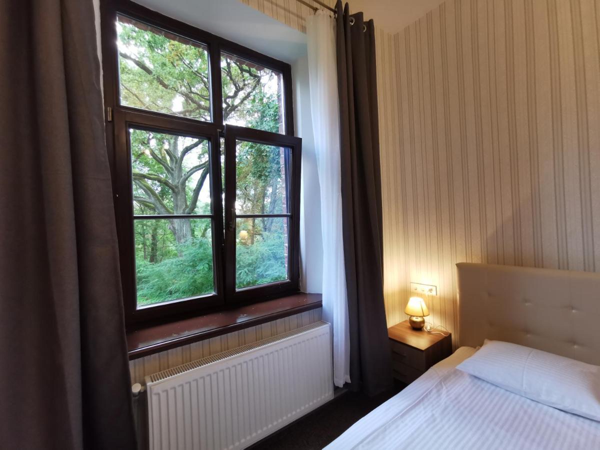Hotel Karklu Muiza Єлгава Екстер'єр фото