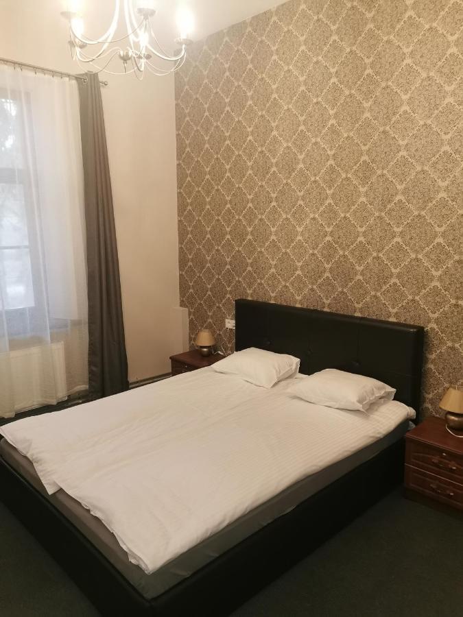 Hotel Karklu Muiza Єлгава Екстер'єр фото