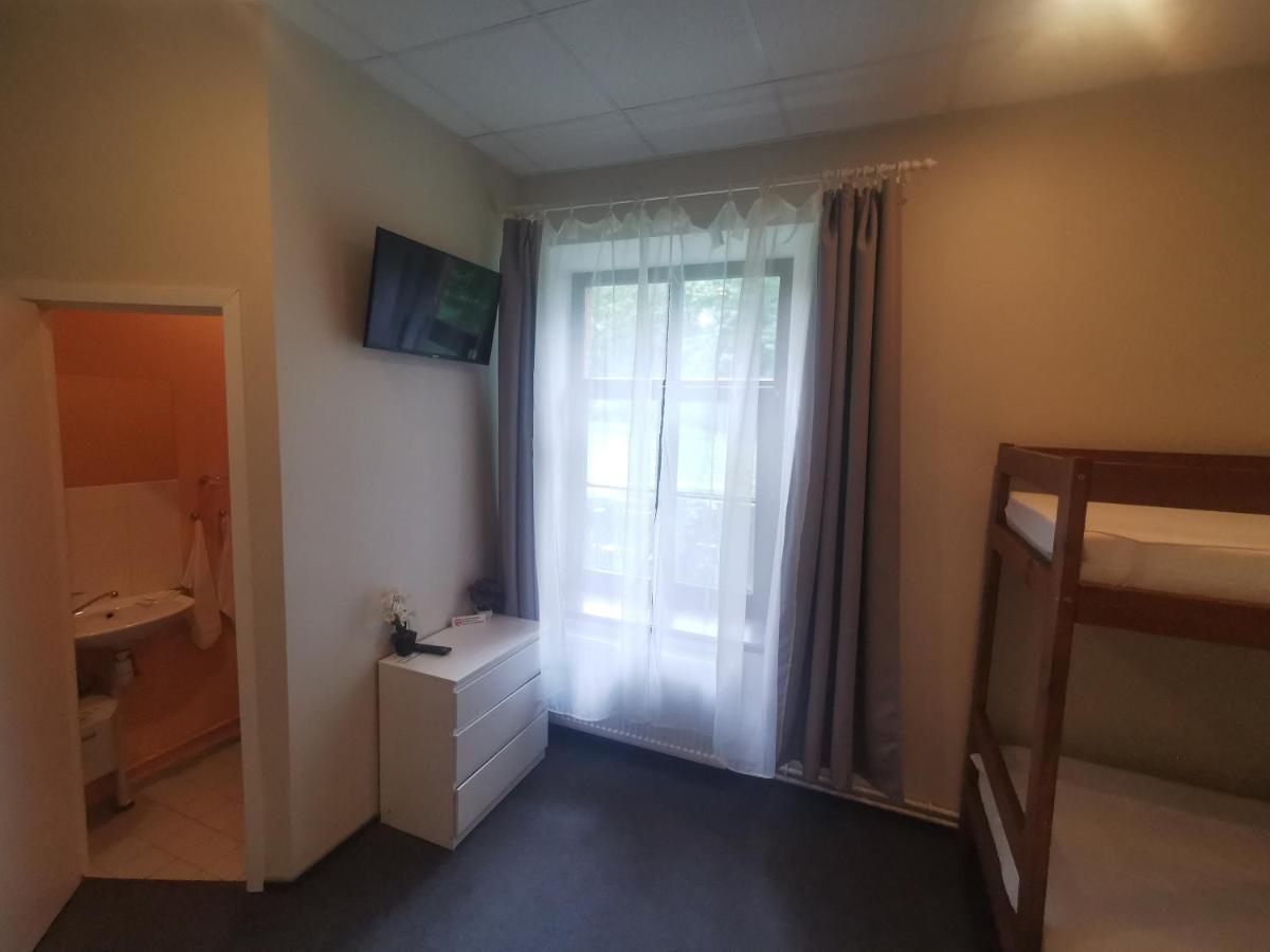 Hotel Karklu Muiza Єлгава Екстер'єр фото