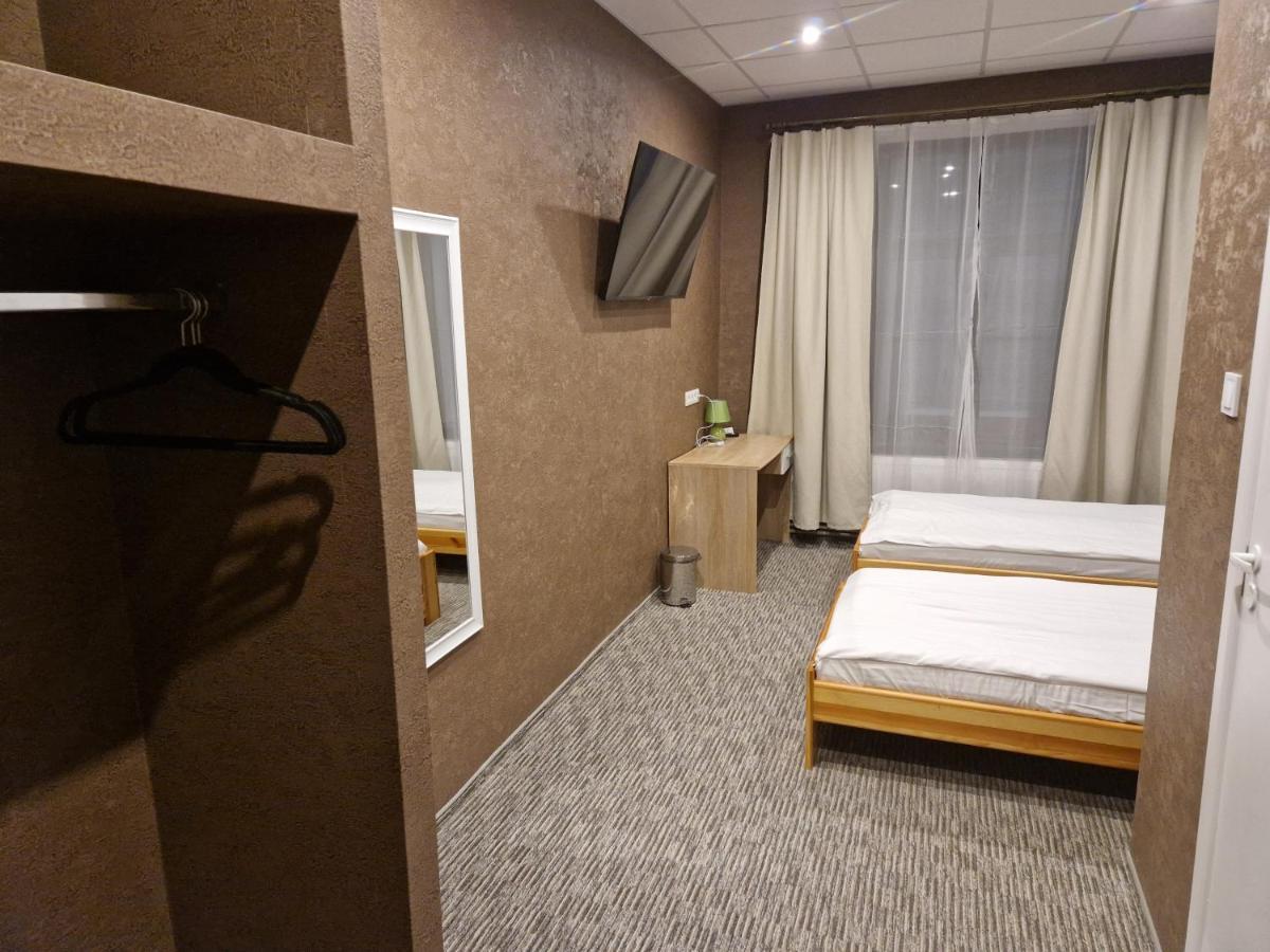 Hotel Karklu Muiza Єлгава Екстер'єр фото